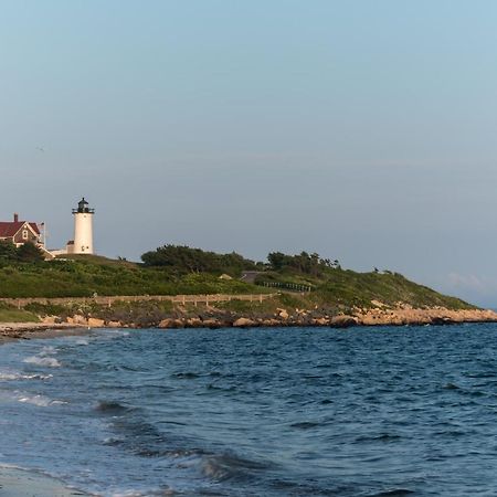 Treehouse Lodge Woods Hole Buitenkant foto