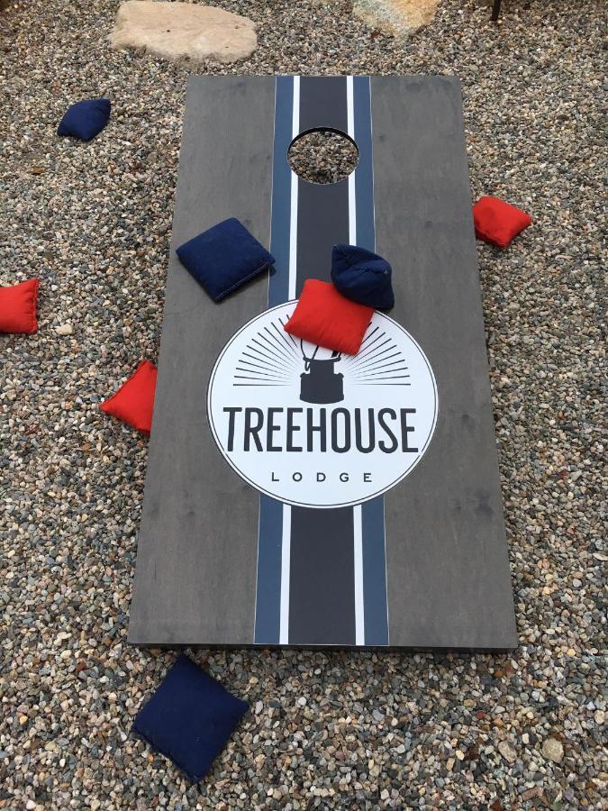 Treehouse Lodge Woods Hole Buitenkant foto